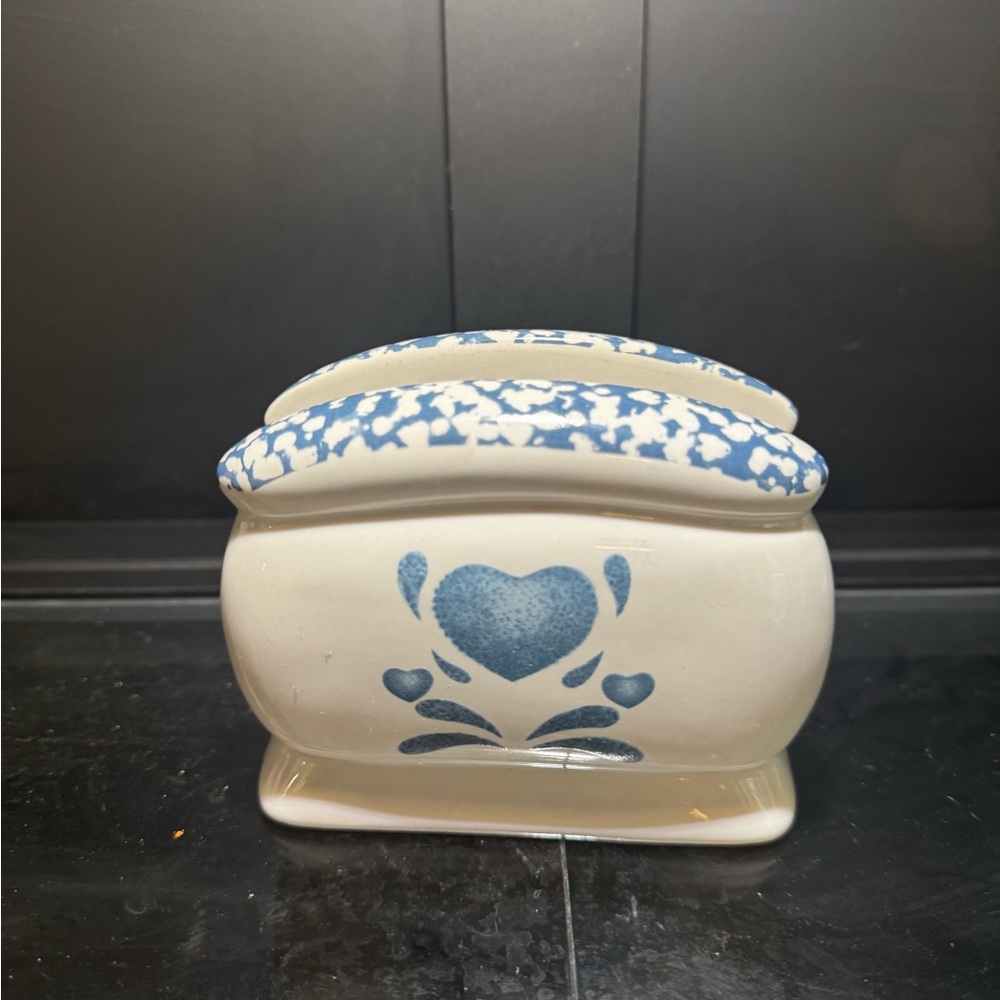 Blue and White Heart Motif Ceramic Napkin/Mail Holder